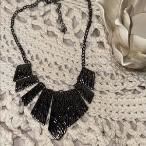 Elegant Silver Tone  Necklace